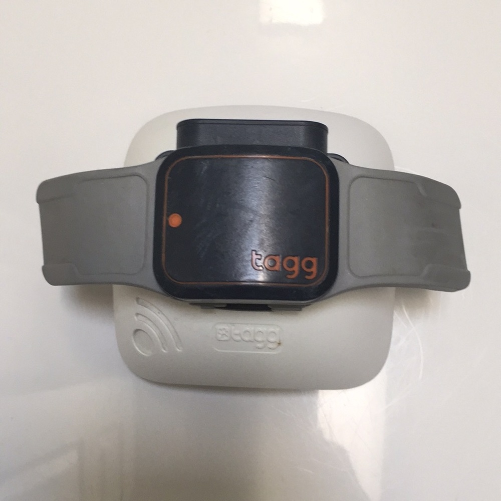 TAGG DOG & CAT GPS & PET TRACKER